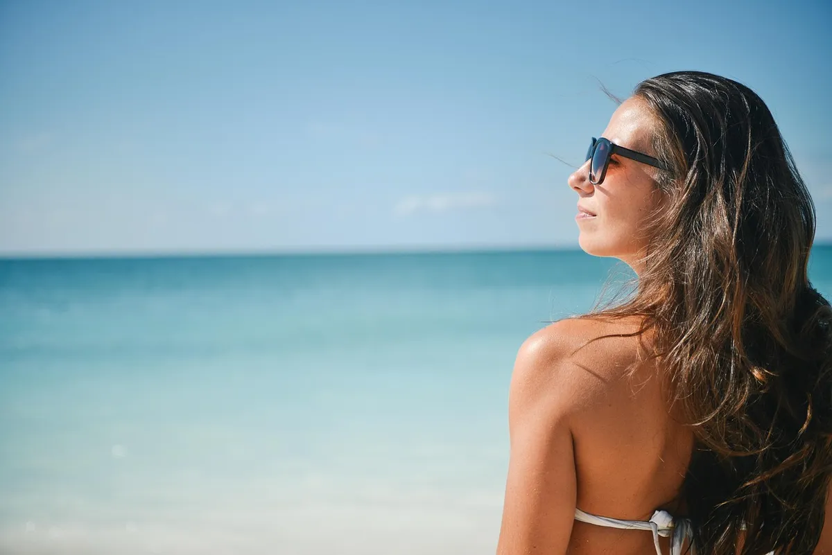 girl, bikini, beach, summer, holiday, woman, female, young, vacation, attractive, lifestyle, brunette, sunglasses, enjoying, sunshine, leisure, blue beach, natu